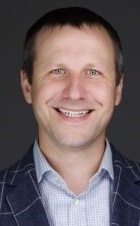 Moran Celebrates Approval of AI Tech to Help Time Injections for Wet AMD